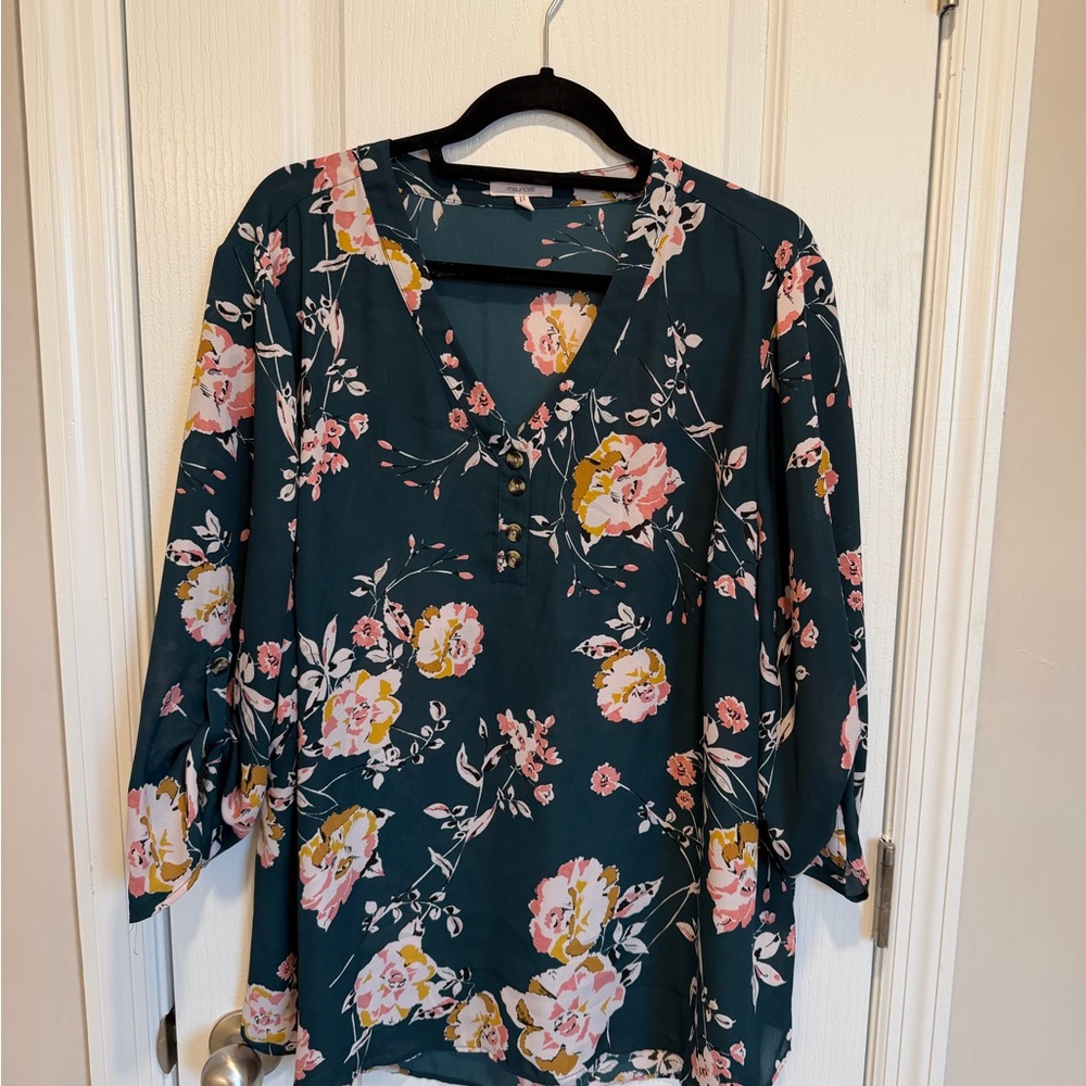 Maurice’s Floral V-Neck Blouse - size 2XL